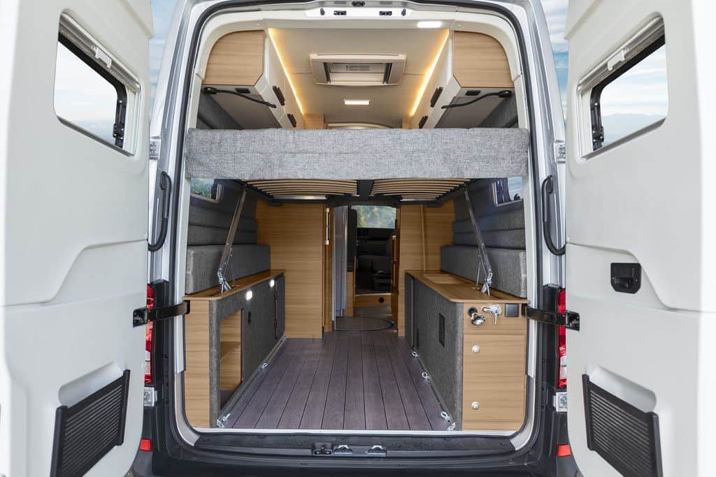 Knaus schickt den Crafter auf den Campingplatz 2 der-Autotester