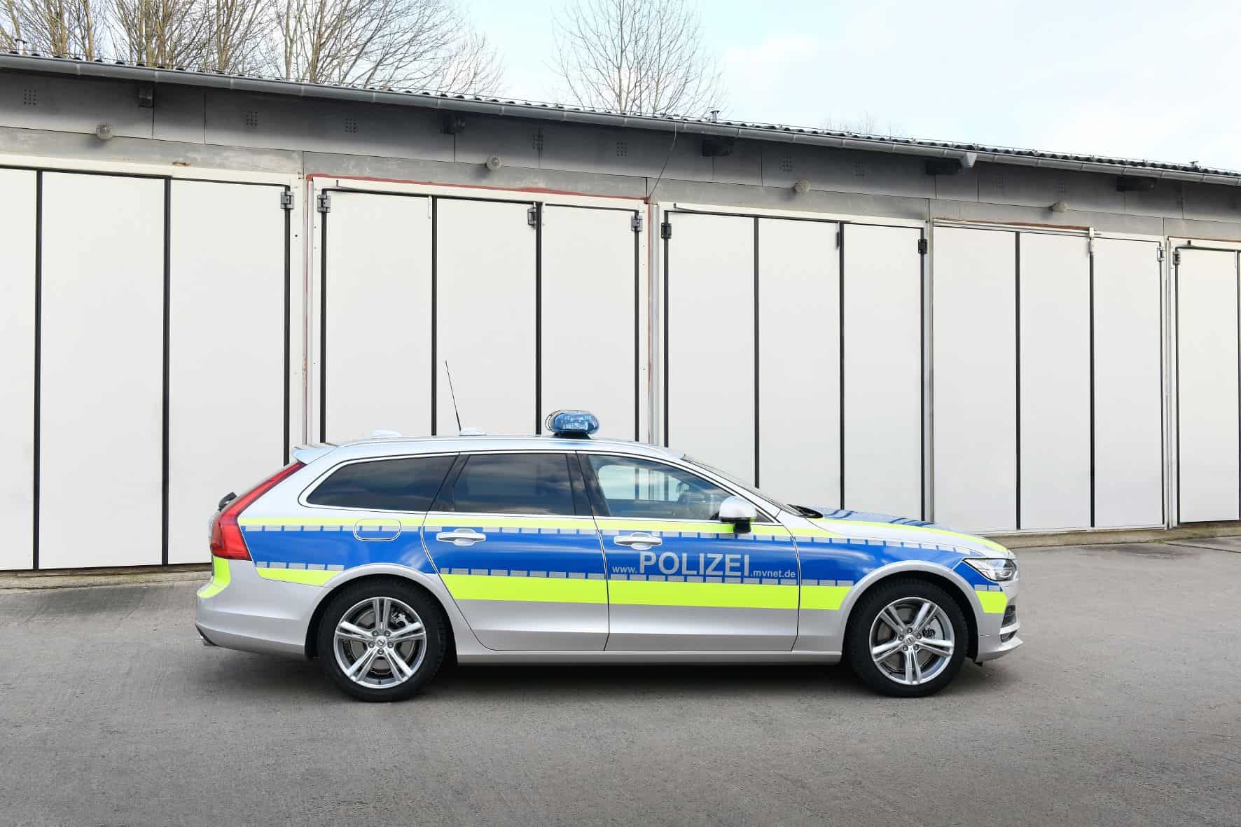 Volvo V90: Ein Nordlicht für die Polizei 12 der-Autotester