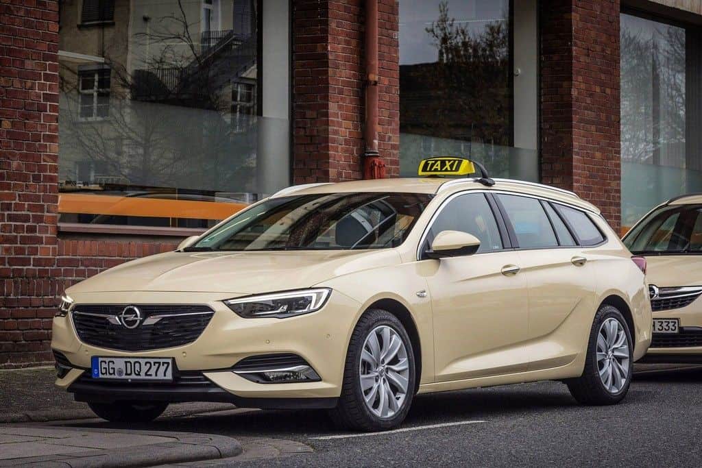 Opel Insignia Sports Tourer jetzt auch mit Taxi-Paketen 13 der-Autotester