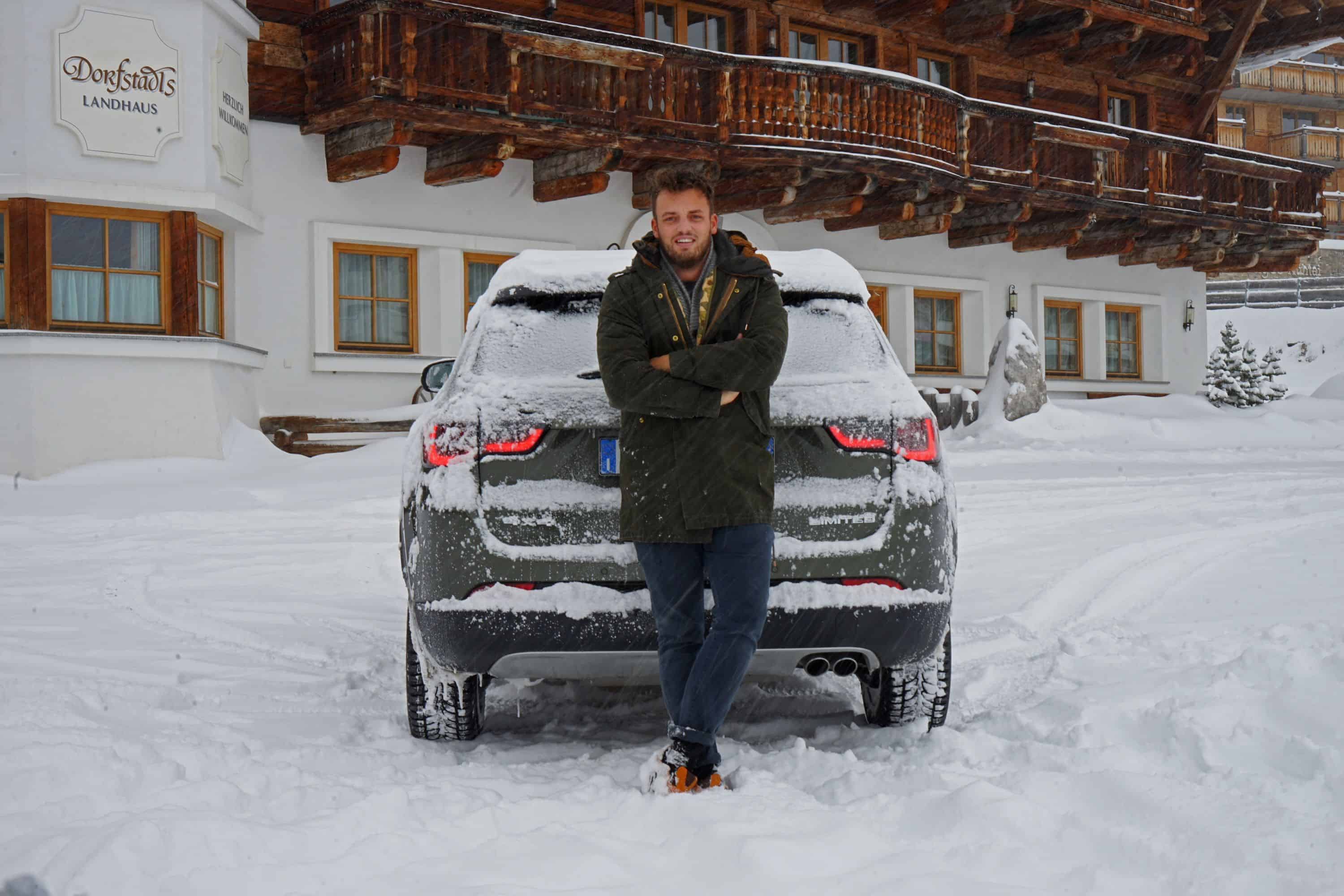Jeep Compass Modell 2018 - Allrad-Wintertestfahrt im wilden Schneetreiben 1 der-Autotester