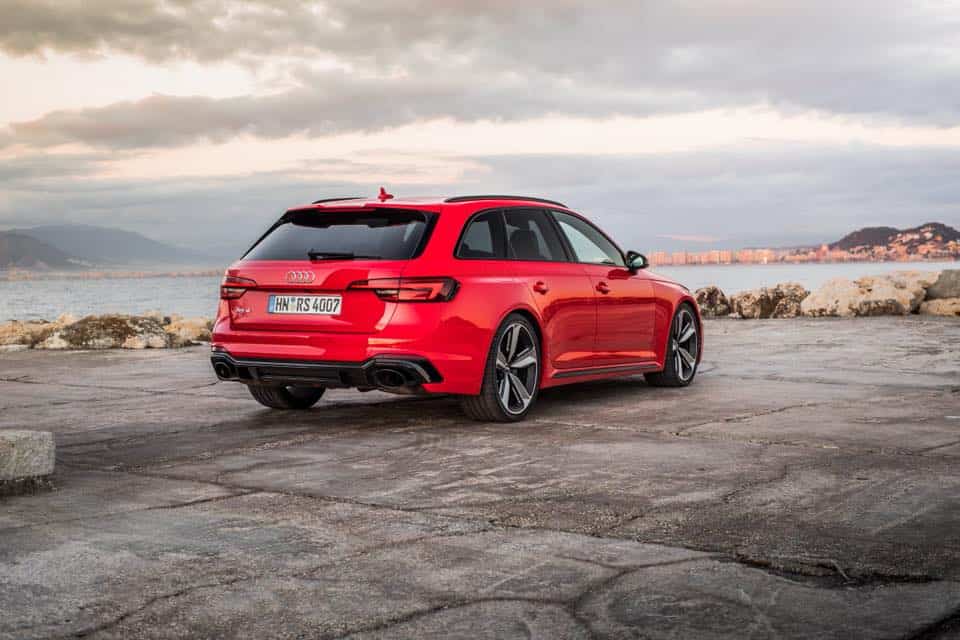 Audi RS4 Avant - Daddy`s Liebling - mal brav, mal ungezogen 11 Audi RS4 Avant