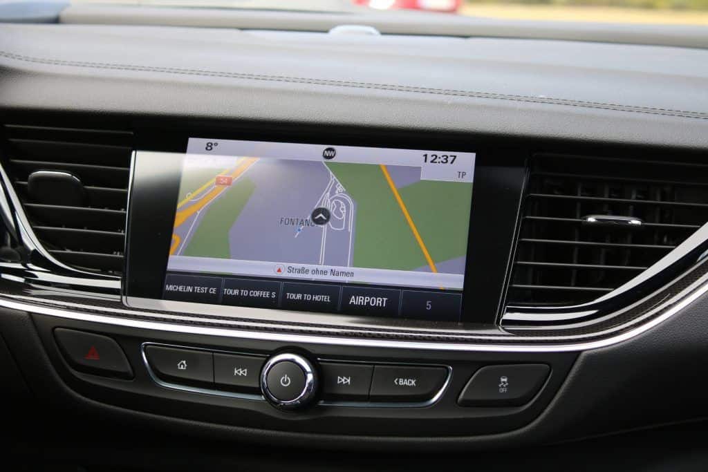 Opel Insignia GSi - auf den Spuren der alten Erfolge 5 Opel Insignia GSi