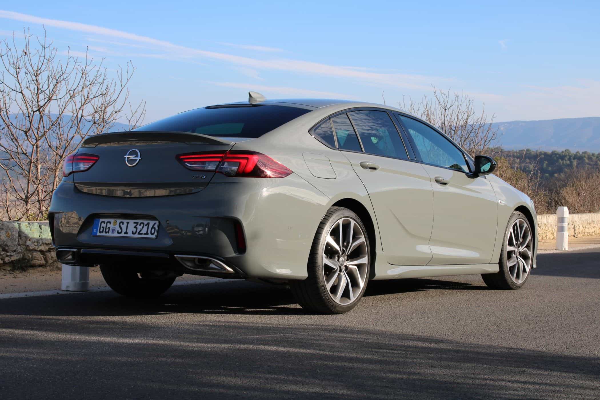 Opel Insignia GSi - auf den Spuren der alten Erfolge 21 Opel Insignia GSi