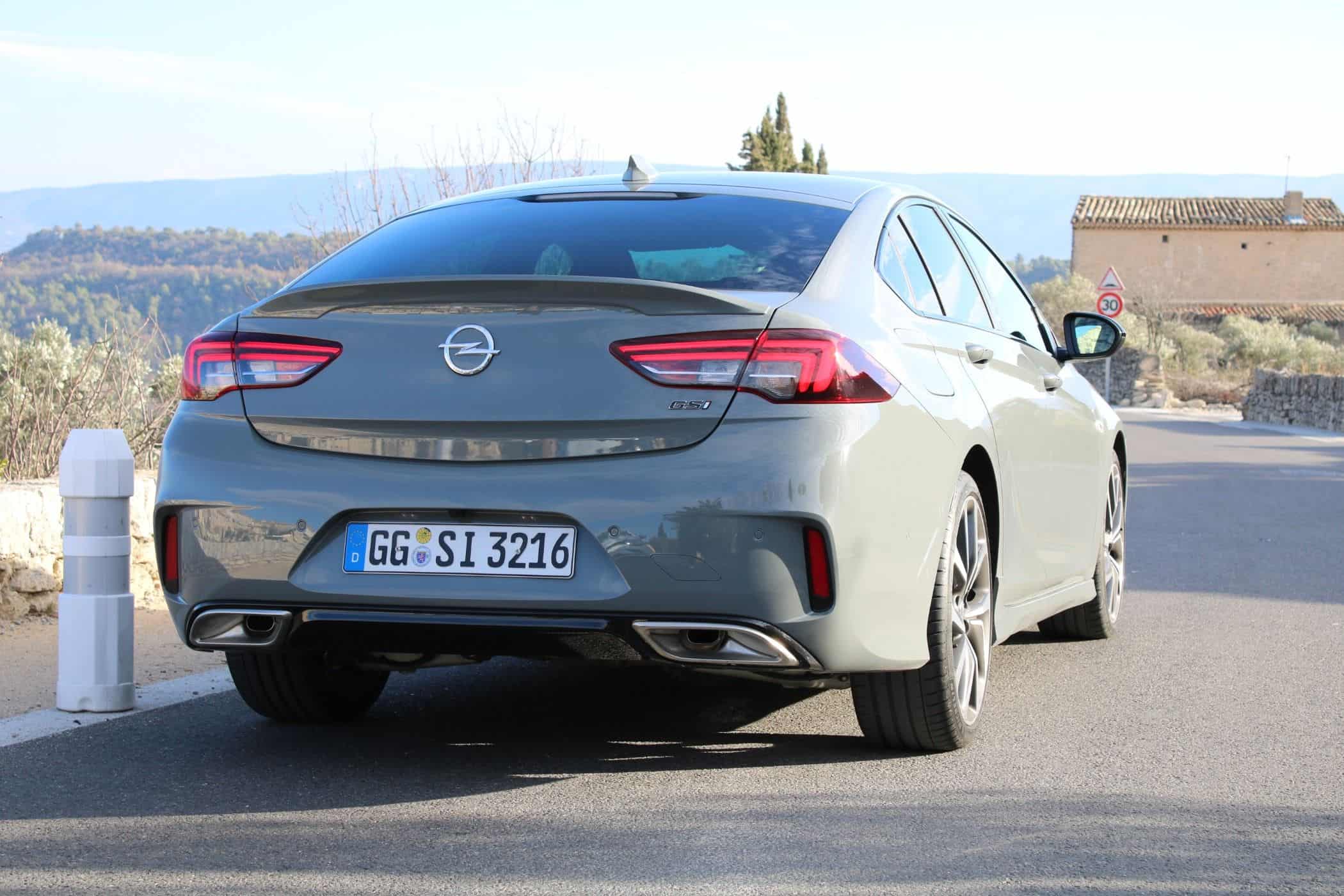 Opel Insignia GSi - auf den Spuren der alten Erfolge 2 Opel Insignia GSi