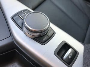 BMW 230i Cabrio - Kompakt, offen und kraftvoll 6 BMW 230i Cabrio