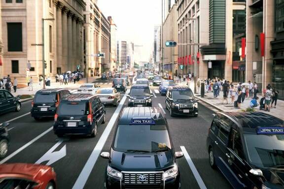 Toyota verkürzt die Wartezeit aufs Taxi 8 Toyota JPN Taxi