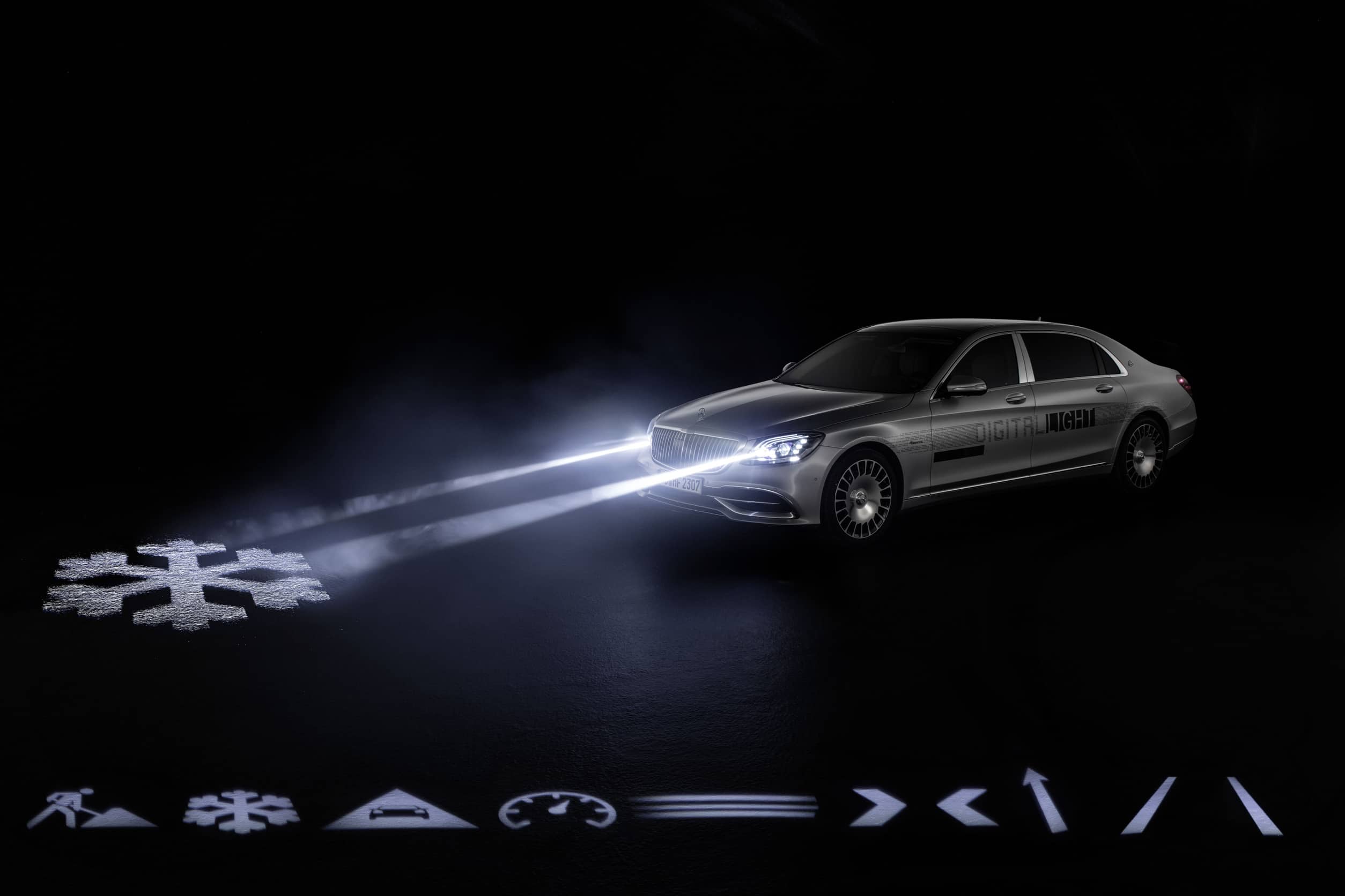 Genf 2018: Der Mercedes-Maybach leuchtet in die Zukunft 6 Digital Light des Mercedes-Maybach S-Klasse.
