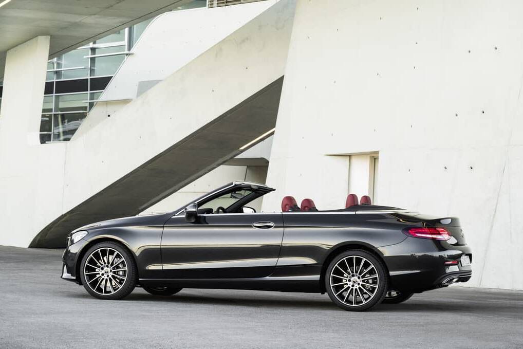 New York 2018: E-Klasse Coupé und Cabriolet mit neuen Motoren 12 Mercedes-Benz C-Klasse Cabriolet