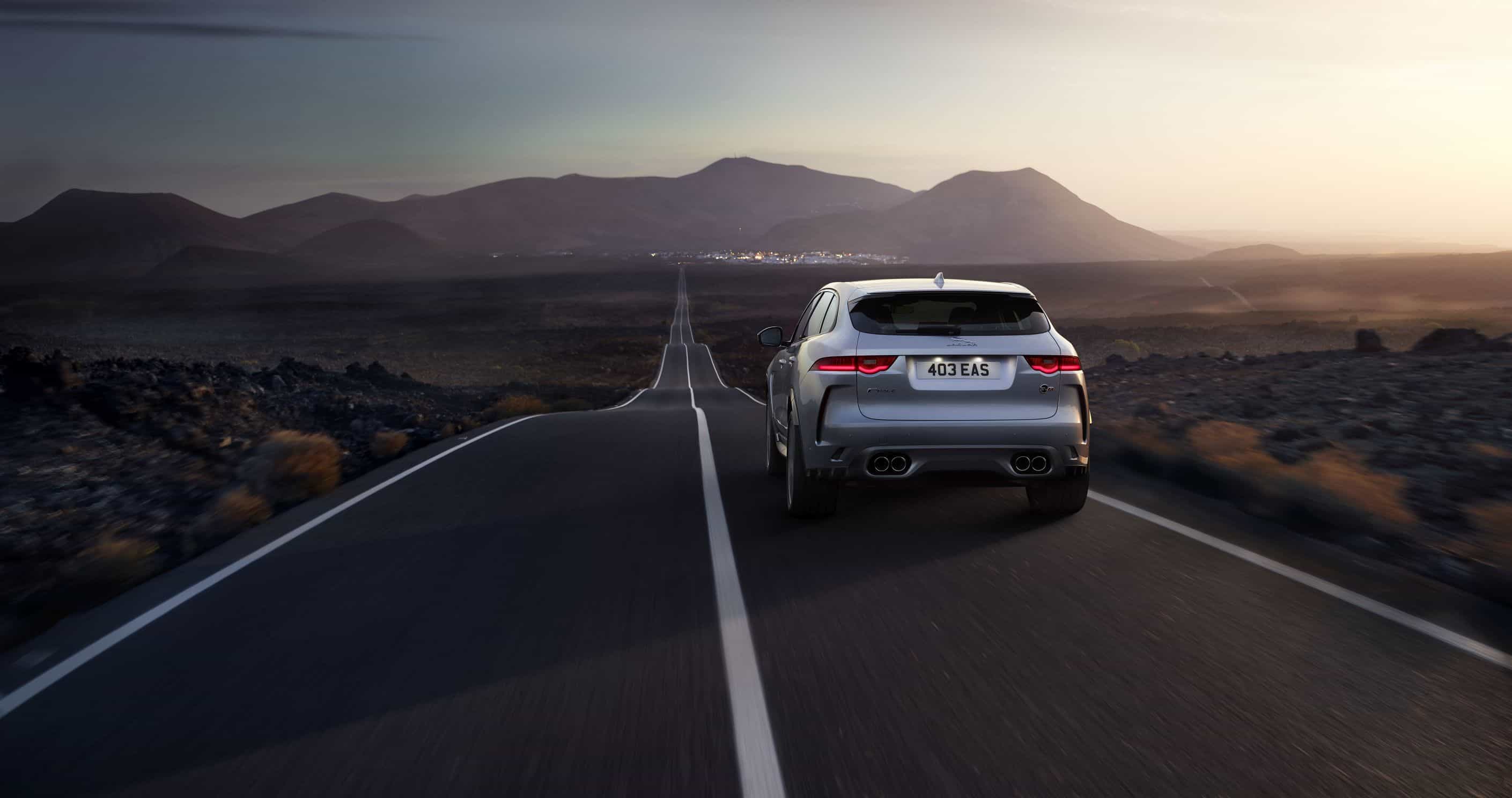 New York 2018: Aus dem Jaguar F-Pace wird ein Sportwagen 4 Jaguar F-Pace SVR