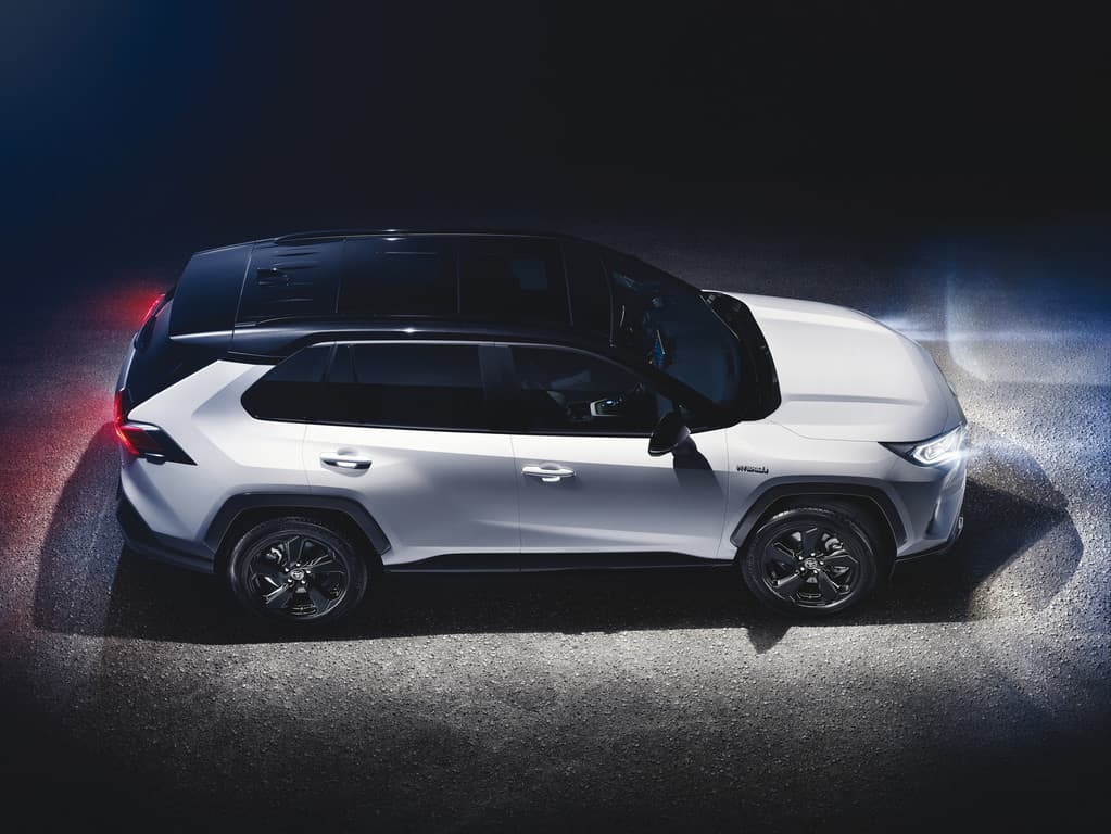 New York 2018: Toyota RAV4 auf neuer Plattform 5 Toyota RAV4