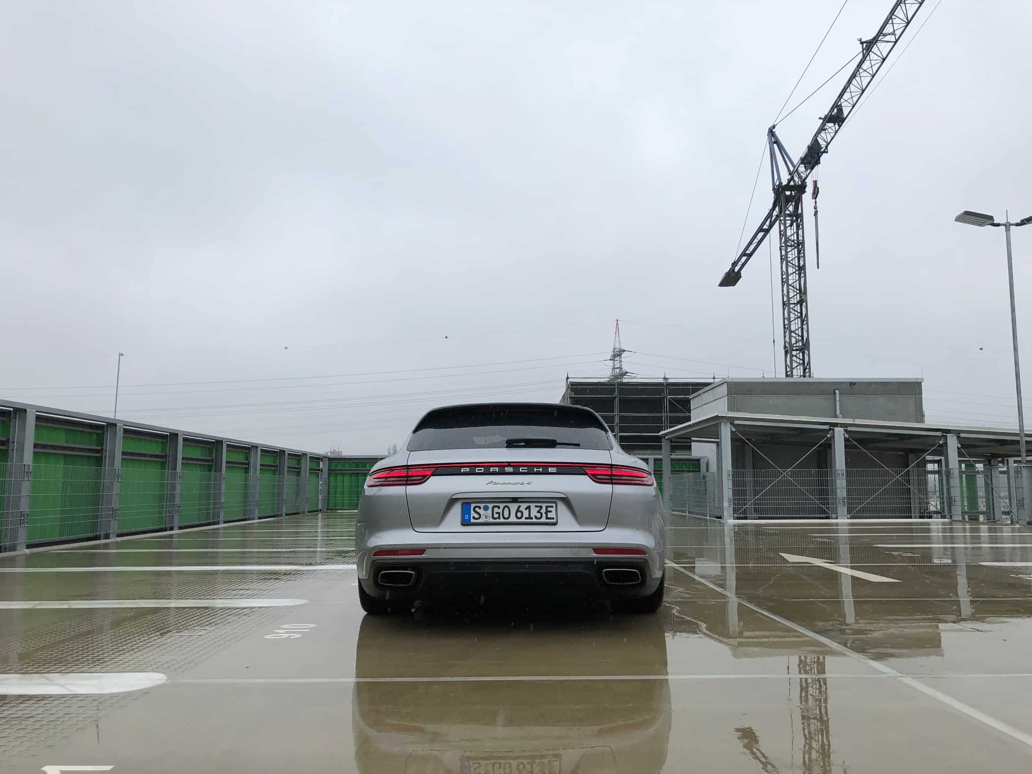 Porsche Panamera Sport Turismo 4E Plug-in-Hybrid - Mit vereinten Kräften 1 Porsche Panamera Sport Turismo 4E Plug-in-Hybrid