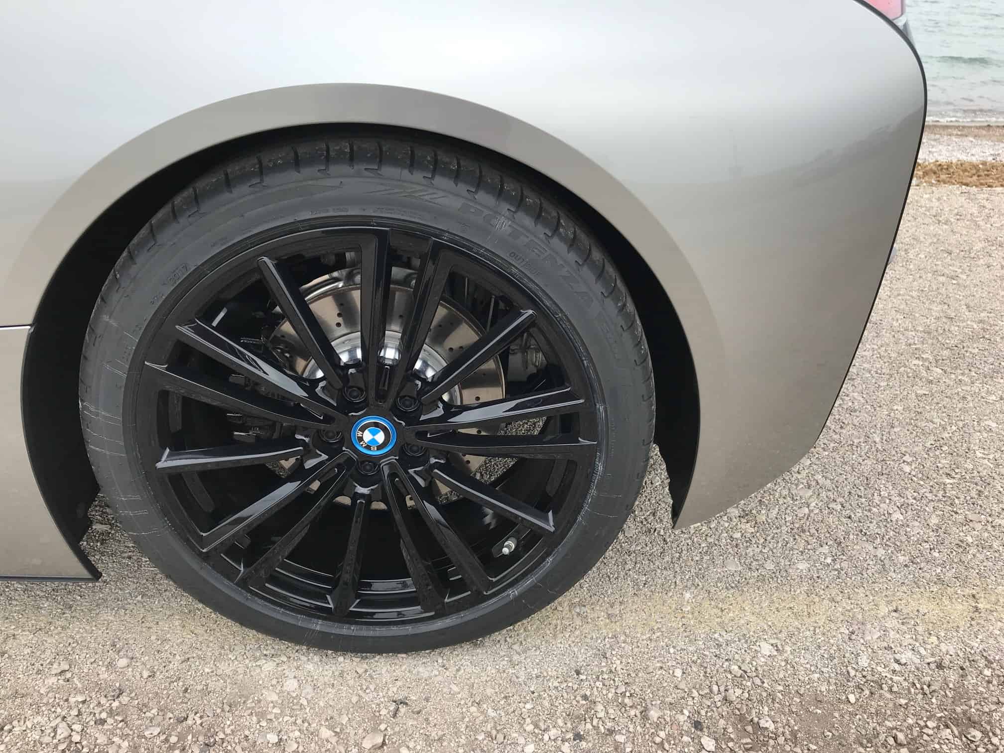 Endlich: BMW´s i8 kommt als Roadster 6 BMW i8 Roadster