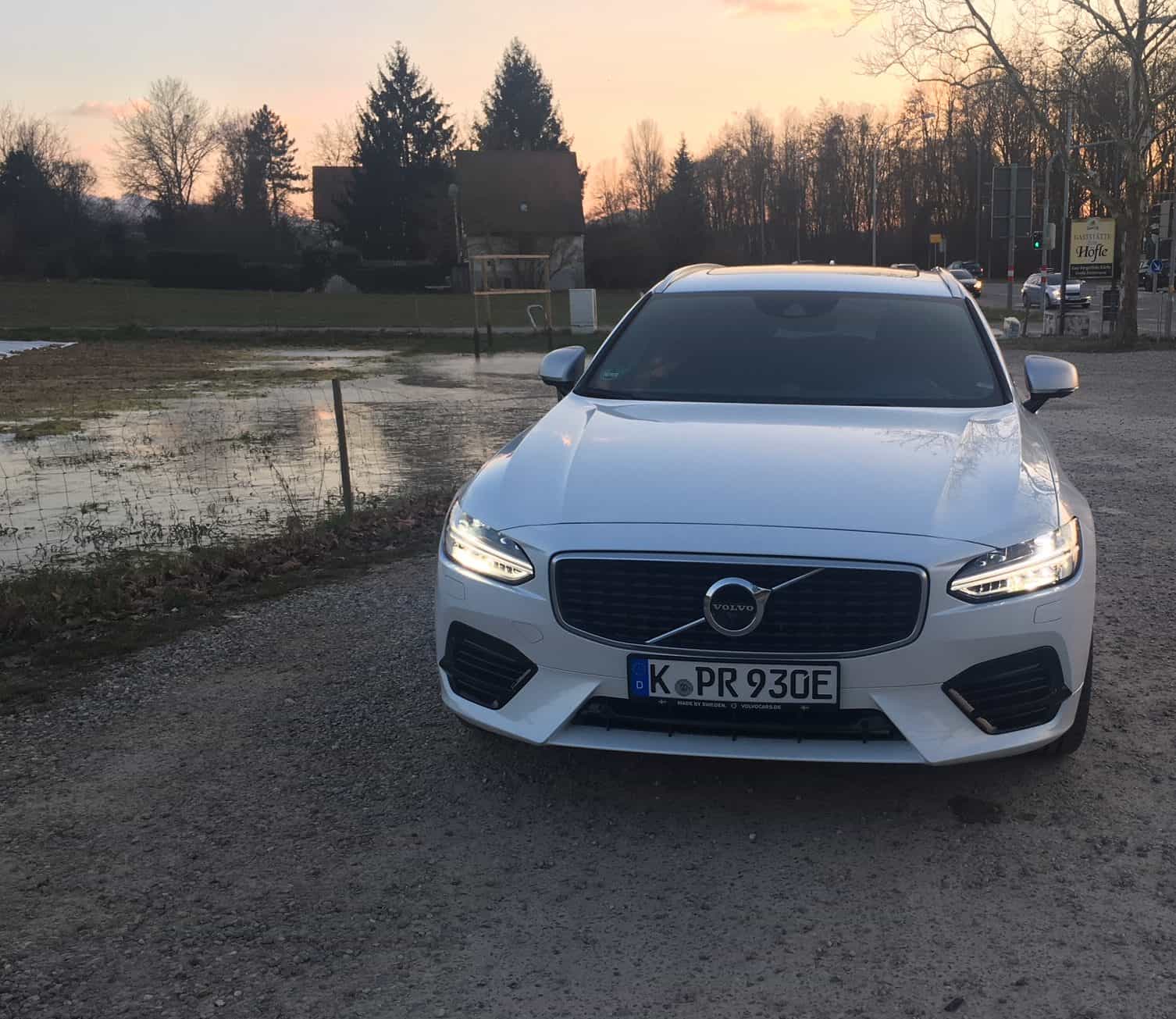 Volvo V90 Plug-in-Hybrid - Praktisch, schick und zukunftstauglich 9 der-Autotester