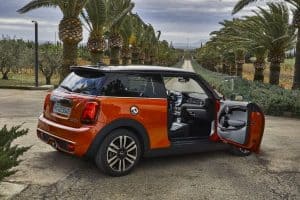 MINI jetzt mit Union Jack am Heck 12 MINI Cooper S