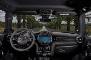 MINI jetzt mit Union Jack am Heck 8 MINI Cooper S 3