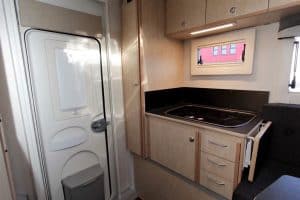Mercedes-Benz X-Klasse: Rent a Pick-up-Camper 5 Mercedes-Benz X-Klasse mit Nordstar-Wohnkabine