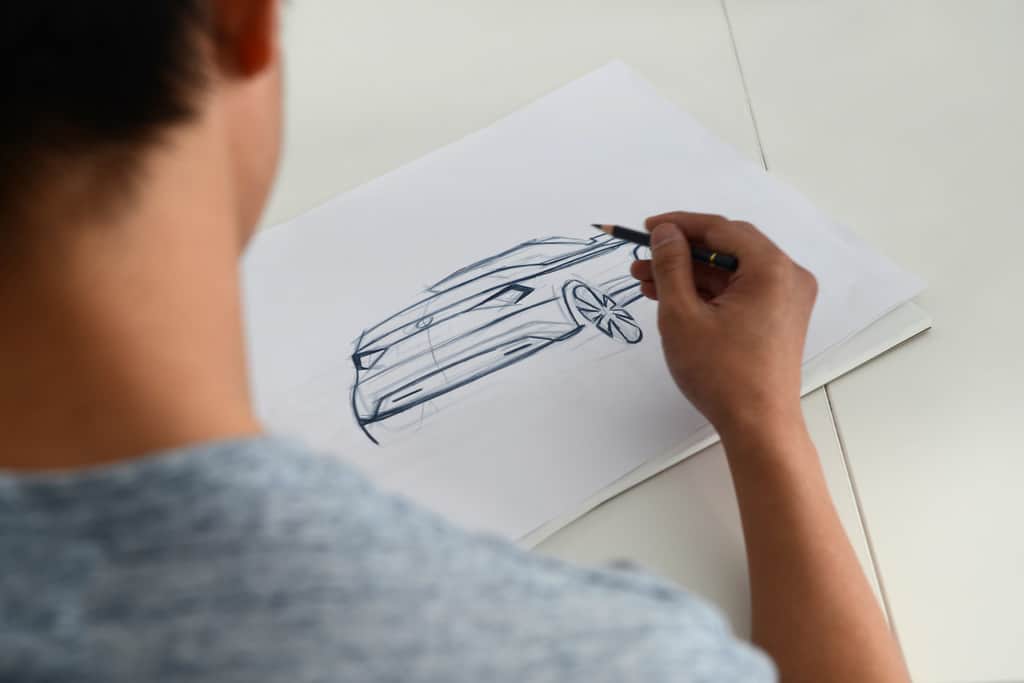 Skoda-Azubis bauen Karoq Cabrio 1 Skoda-Auszubildende entwerfen und bauen ein Concept Car, es wird ein Karoq Cabrio.