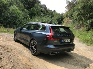 Der neue V60 setzt die lange Tradition von Volvo Kombis fort 18 Volvo V60