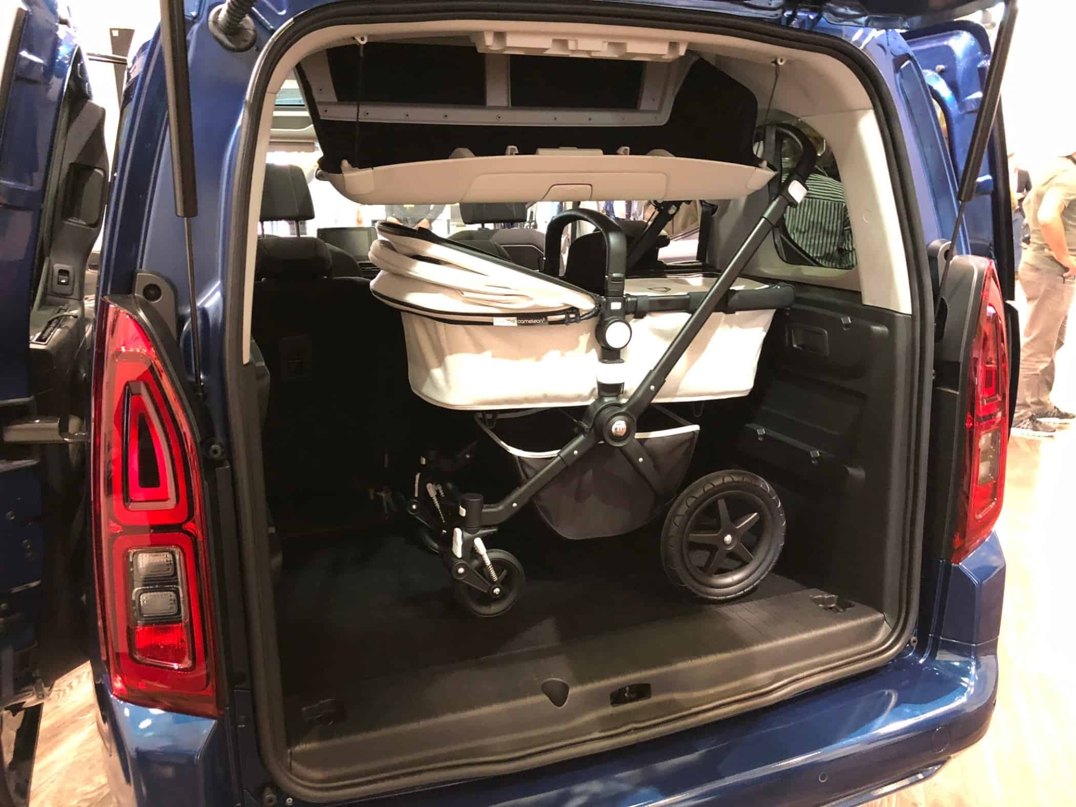 Erstes Date: Opel Combo Life 18 Opel Combo Life
