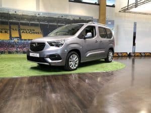 Erstes Date: Opel Combo Life 4 der-Autotester