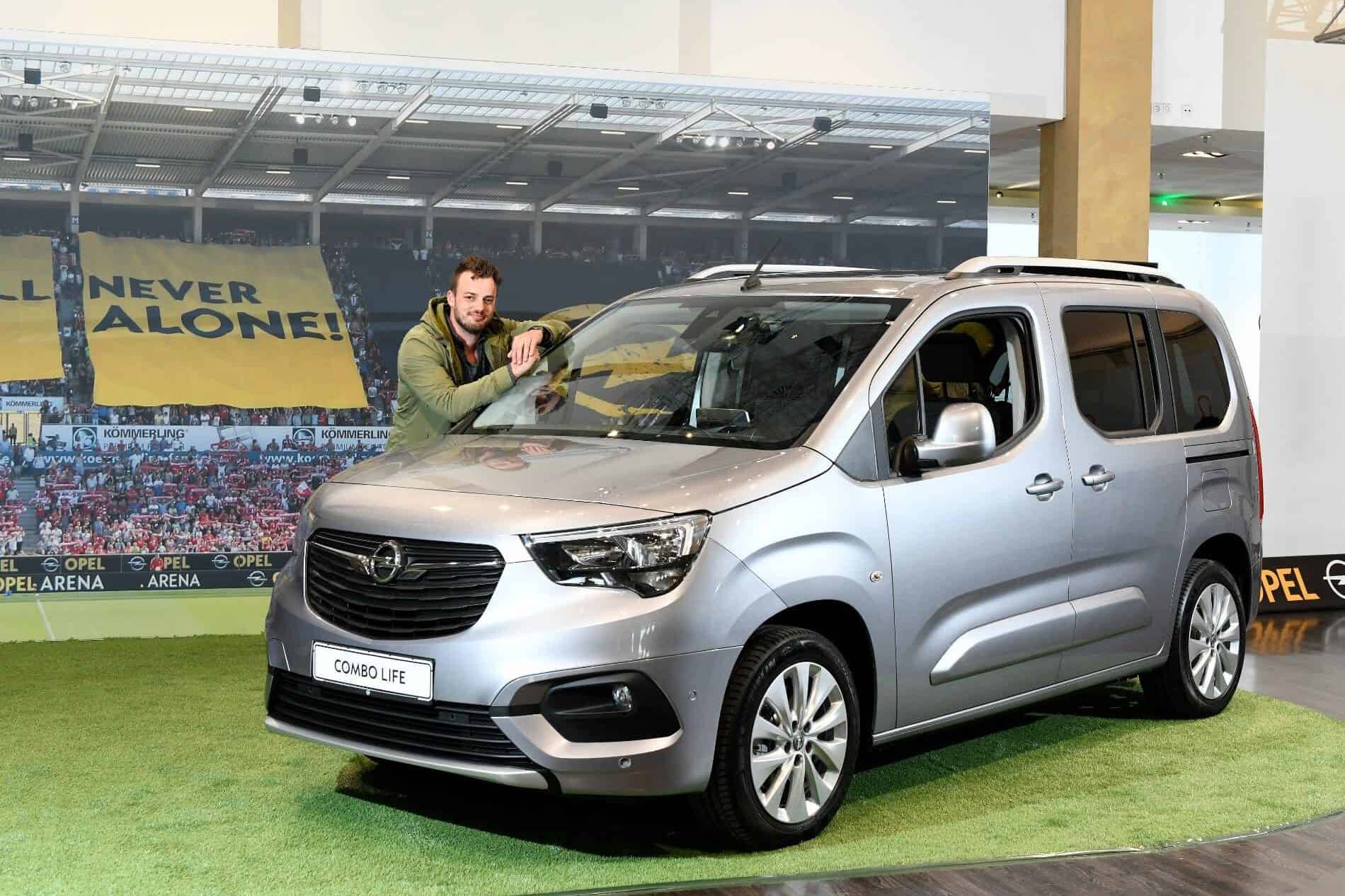 Erstes Date: Opel Combo Life 43 Opel Combo
