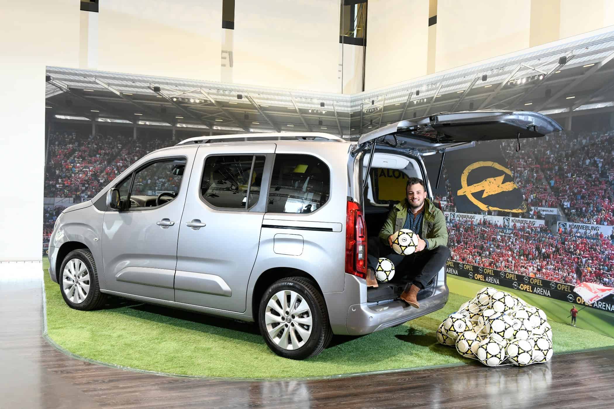Erstes Date: Opel Combo Life 10 Opel Combo Life