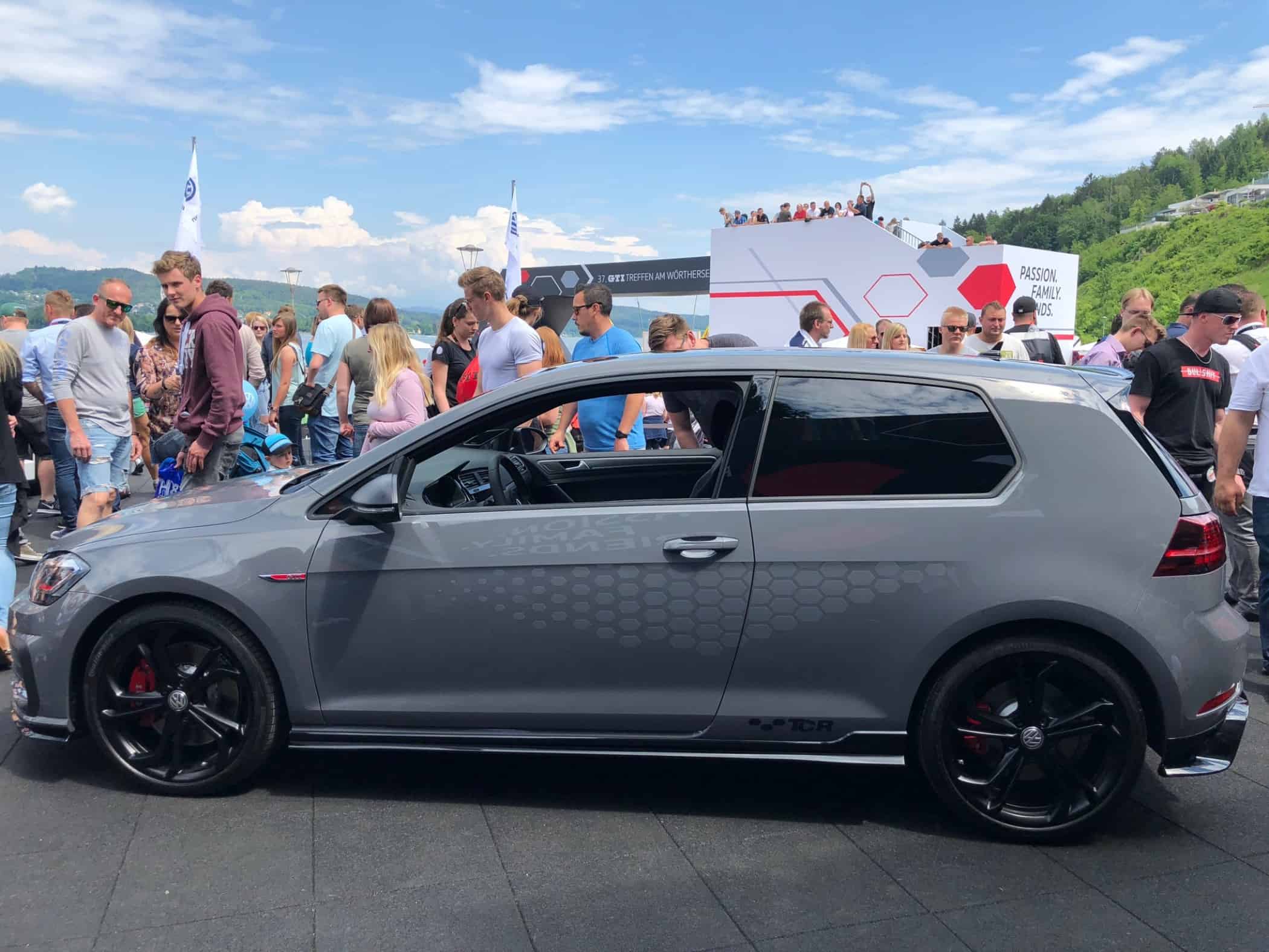Weltpremiere des VW Golf GTI TCR Concept beim 37. GTI-Treffen am Wörthersee 2018 2 GTI -Teffen Wörthersee