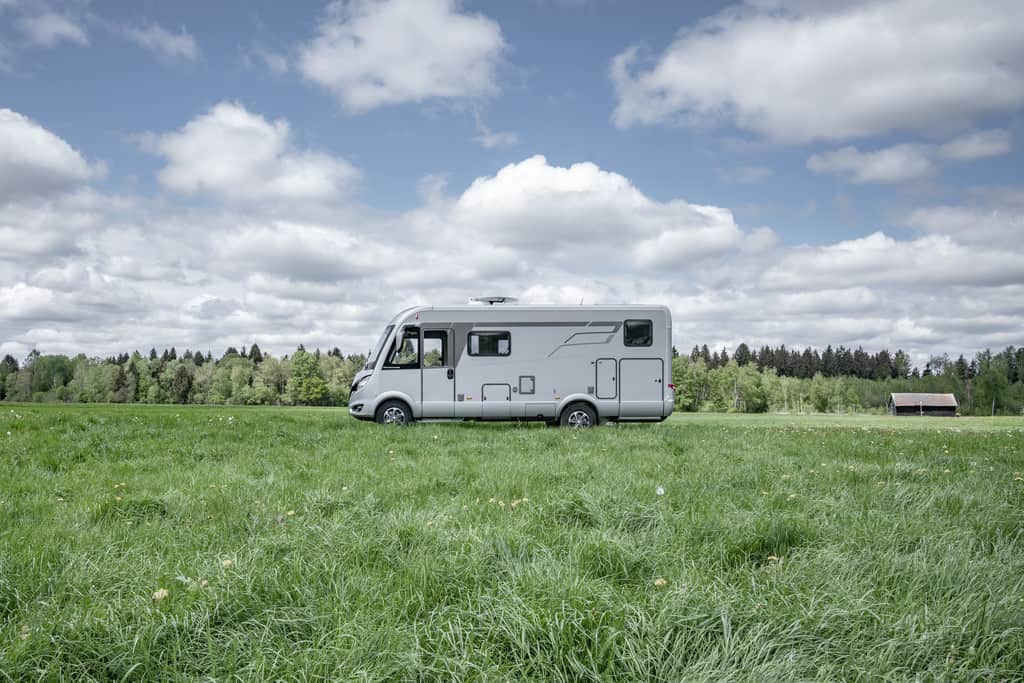 Hymer B-Klasse: Reisemobile mit Frontantrieb auf Sprinter-Basis 1 Hymer B-Klasse Modern Comfort