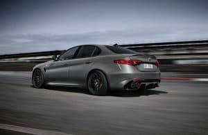 Alfa Romeo legt Nürburgring-Editionen auf 2 Alfa Romeo Giulia Quadrifoglio N-Ring
