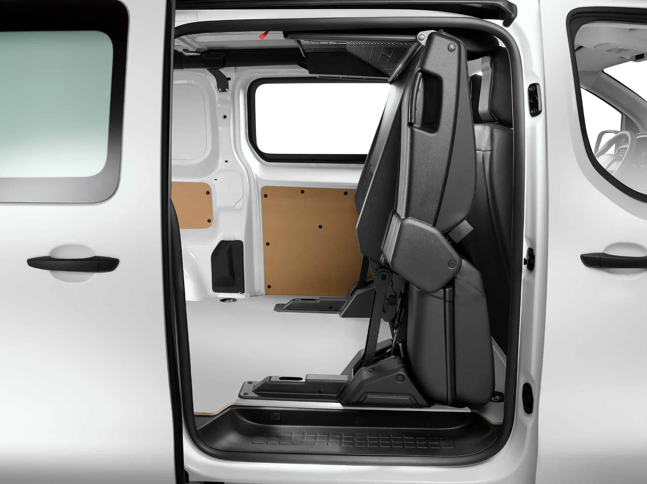 Citroën Jumpy Doppelkabine jetzt mit umklappbaren Sitzen 2 Citroën Jumpy Kastenwagen Doppelkabine