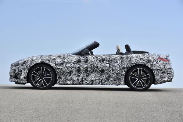 BMW Z4 - Fertigung bei Magna in Graz 1 BMW Z4 PreDrive (06/2018)
