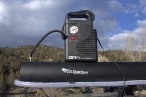 Dusche und Gartenschlauch für unterwegs: Roadshower 5 der-Autotester