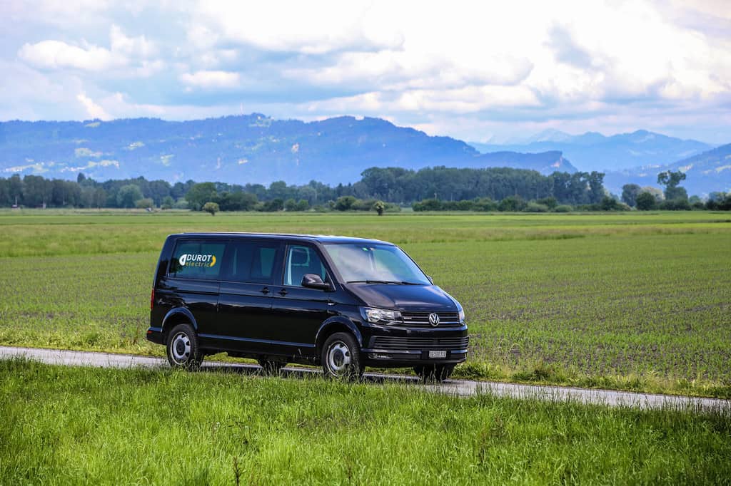 Bulli unter Strom: Schweizer elektrifizieren den VW T6 2 der-Autotester