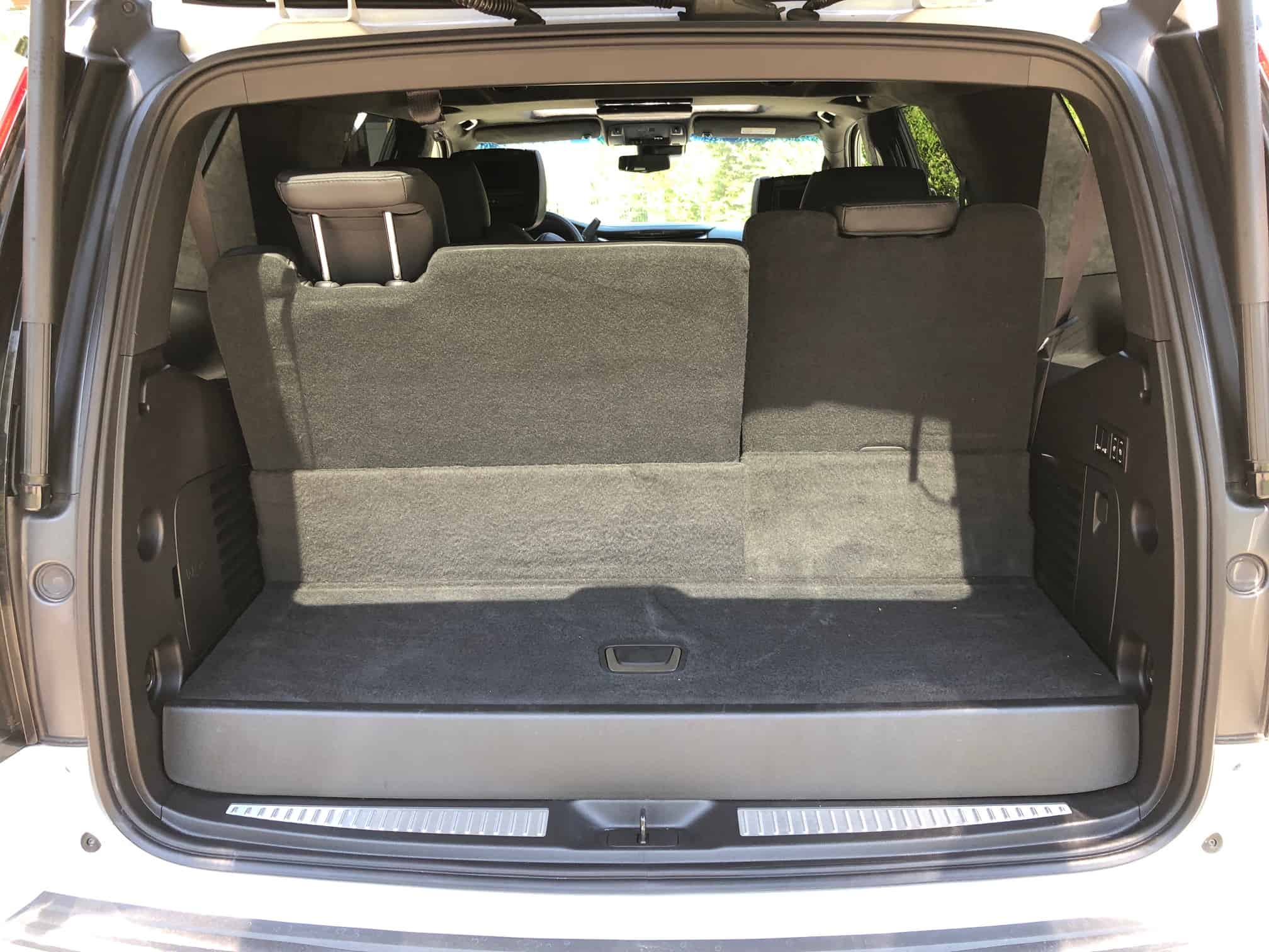 Cadillac Escalade - Wie das Wohnzimmer der Amerikaner 18 Cadillac Escalade