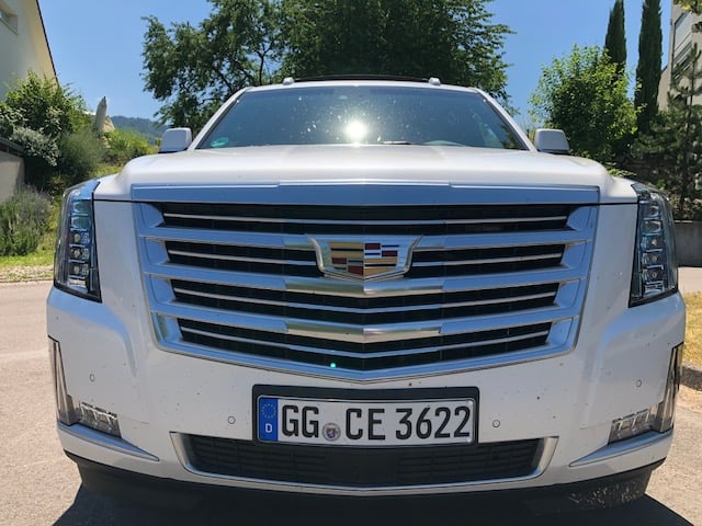 Cadillac Escalade - Wie das Wohnzimmer der Amerikaner 2 Cadillac Escalade