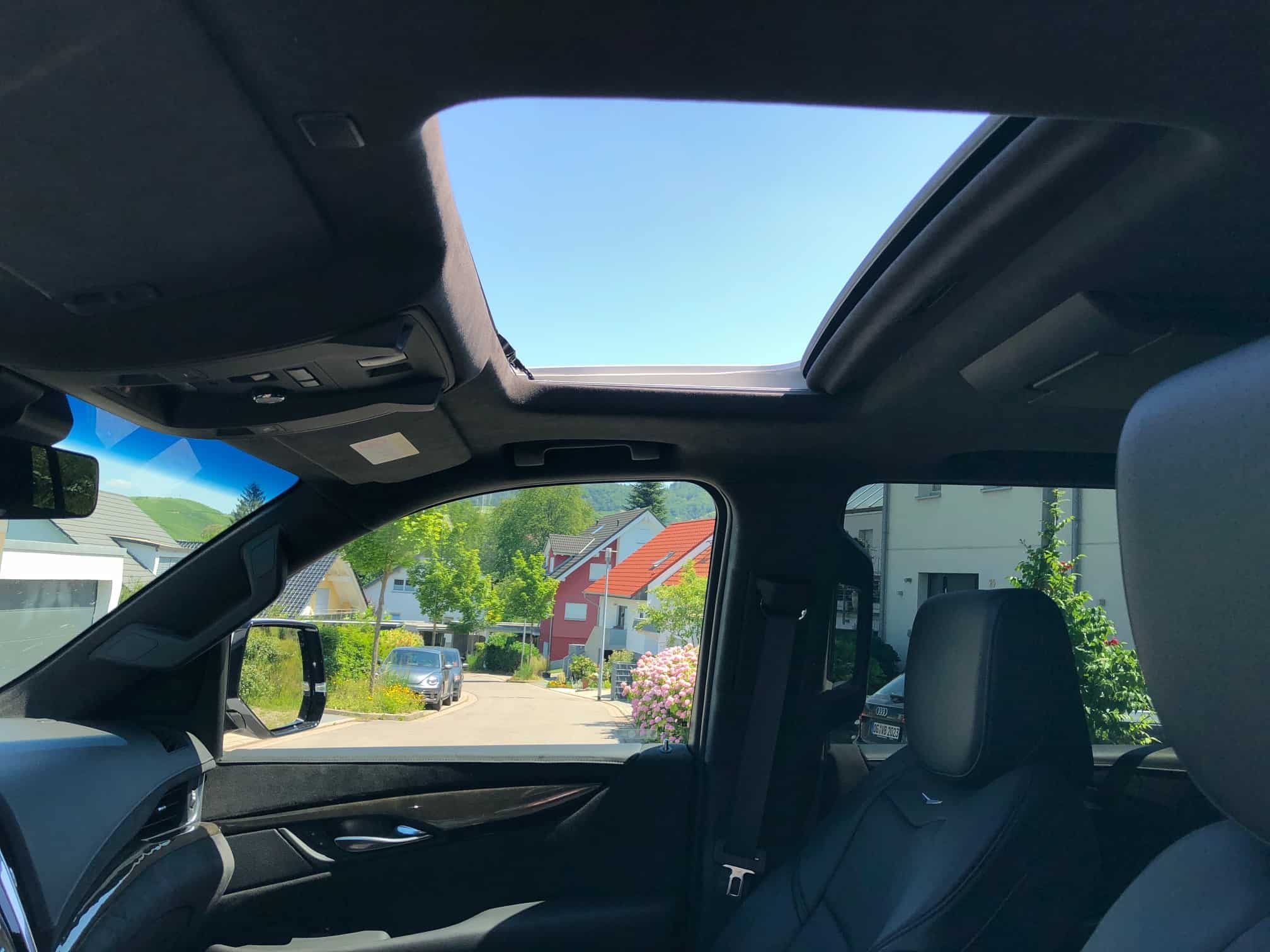 Cadillac Escalade - Wie das Wohnzimmer der Amerikaner 14 Cadillac Escalade