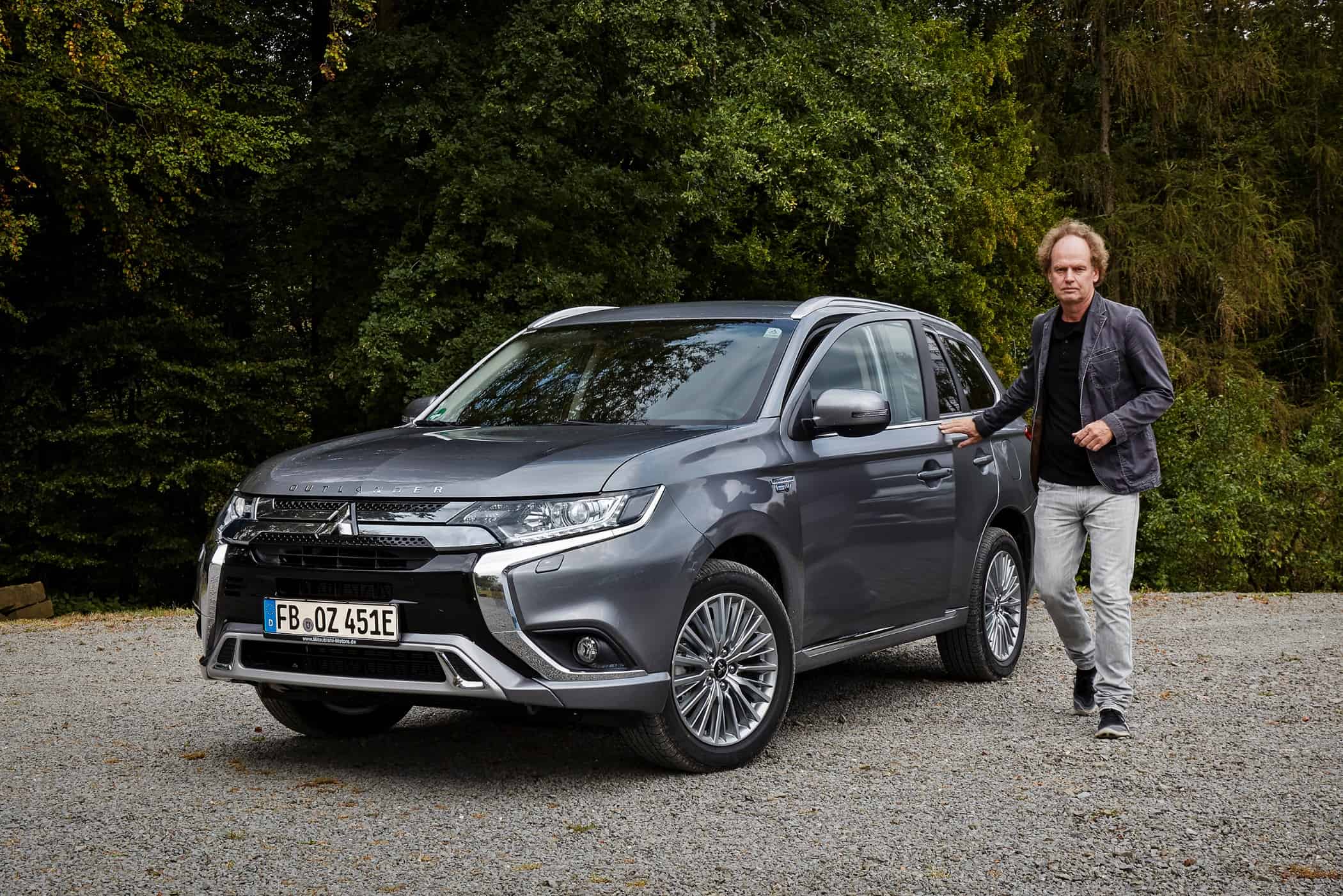 Dienstwagen-Besteuerung kommt Mitsubishi Outlander Plug-in Hybrid zu gute 6 Mitsubishi Outlander Plug-in Hybrid