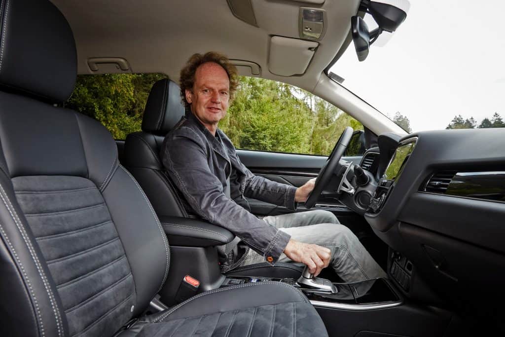 Mitsubishi steigert mit dem Outlander das Bewusstsein für Plug-In-Hybride 14 der-Autotester