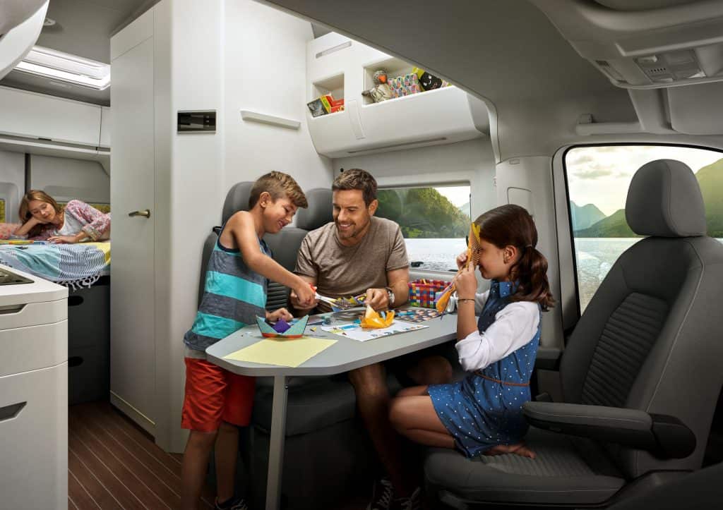 Eyecatcher für den Caravan Salon: Der neue Grand California auf Crafter Basis 8 der-Autotester