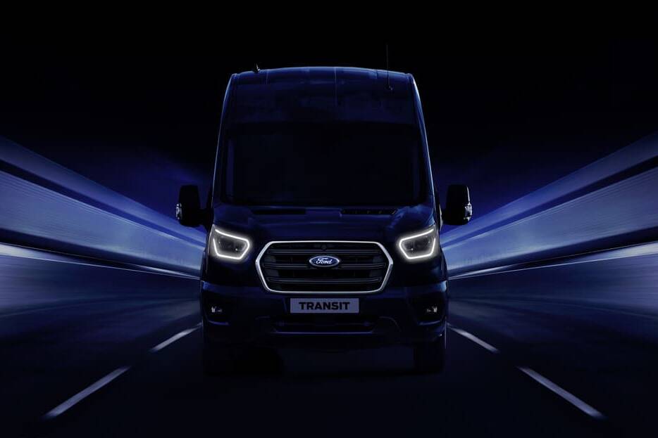 Serienreifer Ford Transit Custom mit Plug-in-Hybrid-Technologie 3 der-Autotester