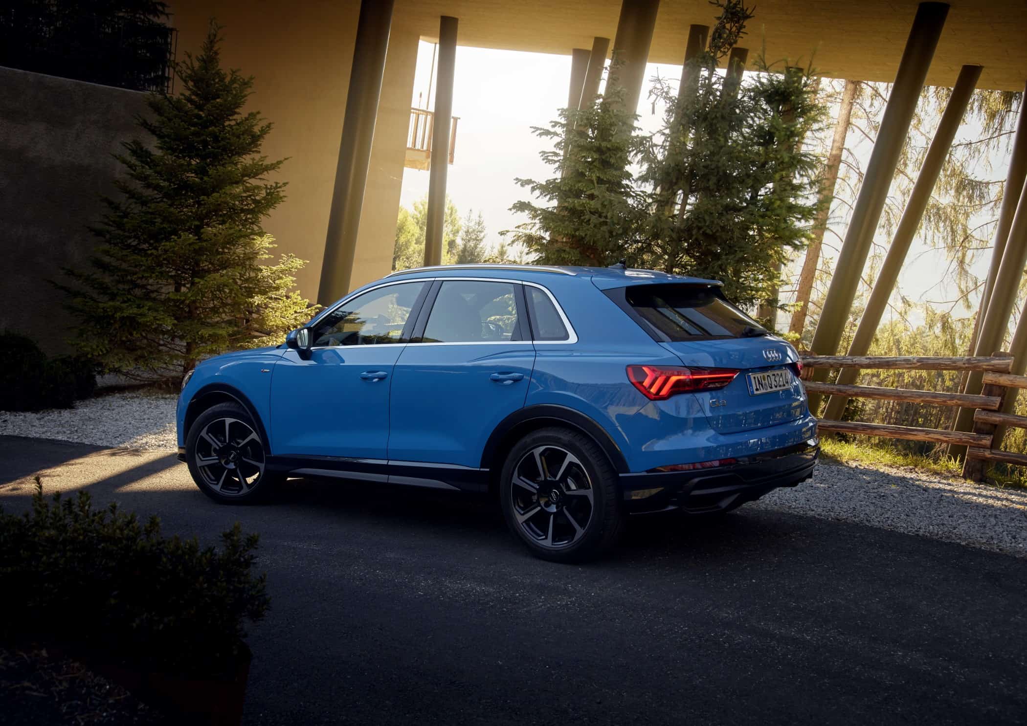 Der neue Audi Q3 - er kann Sportwagen und Reisemobil zugleich sein 5 der-Autotester