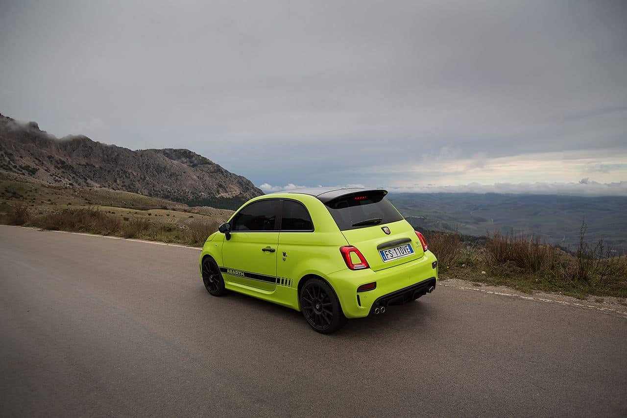 Neue Abarth 595 Modelle auf der Targa Florio 1 der-Autotester