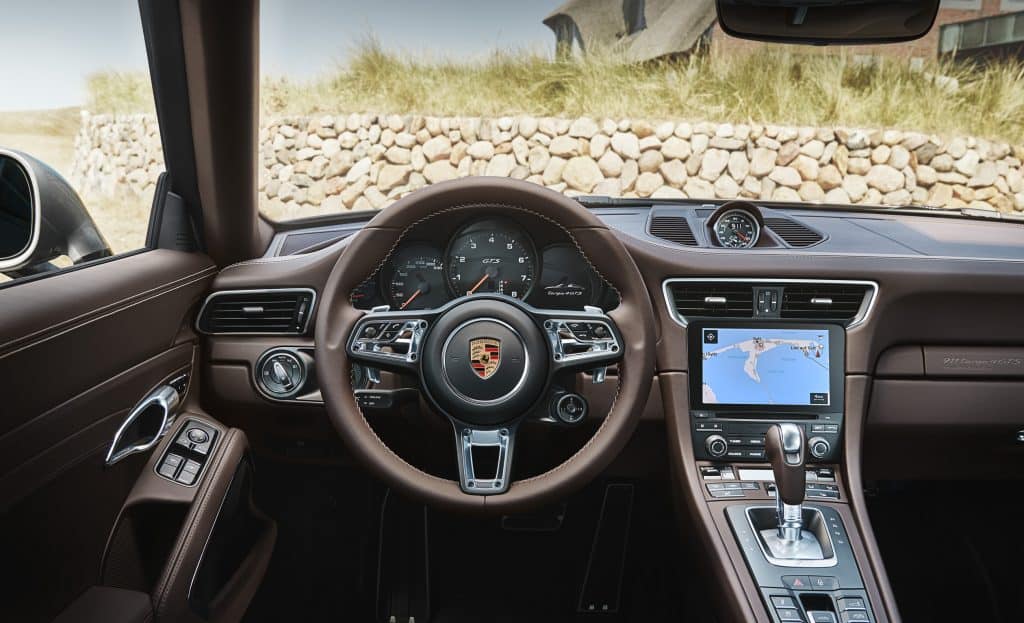 Porsche 911 Targa 4 GTS Exclusive Manufaktur Edition - Sondermodell für deutschen Markt: 1 der-Autotester