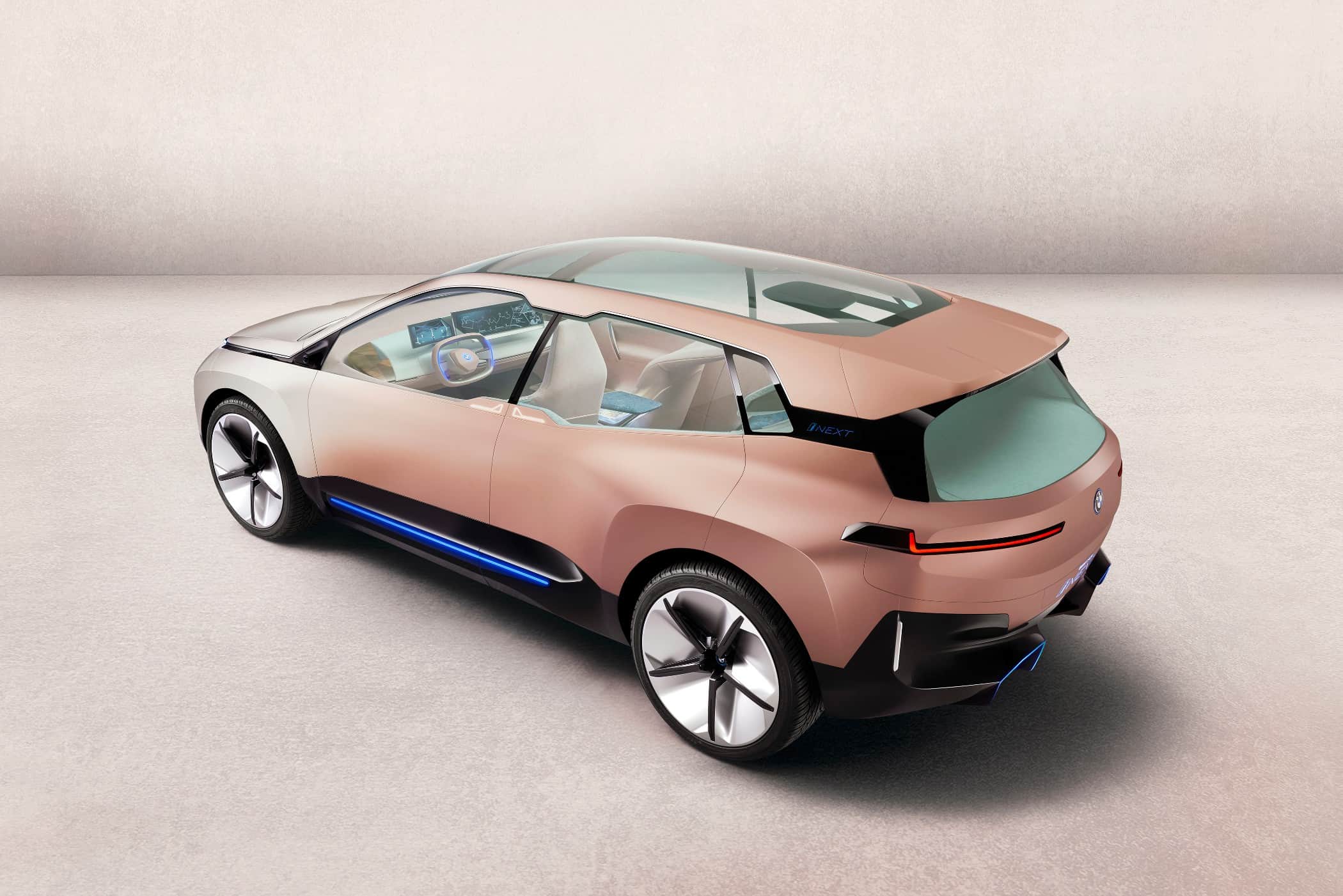 Der BMW Vision iNEXT feiert Weltpremiere auf der LA Autoshow 8 BMW Vision iNEXT