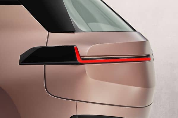 Der BMW Vision iNEXT feiert Weltpremiere auf der LA Autoshow 11 BMW Vision iNEXT