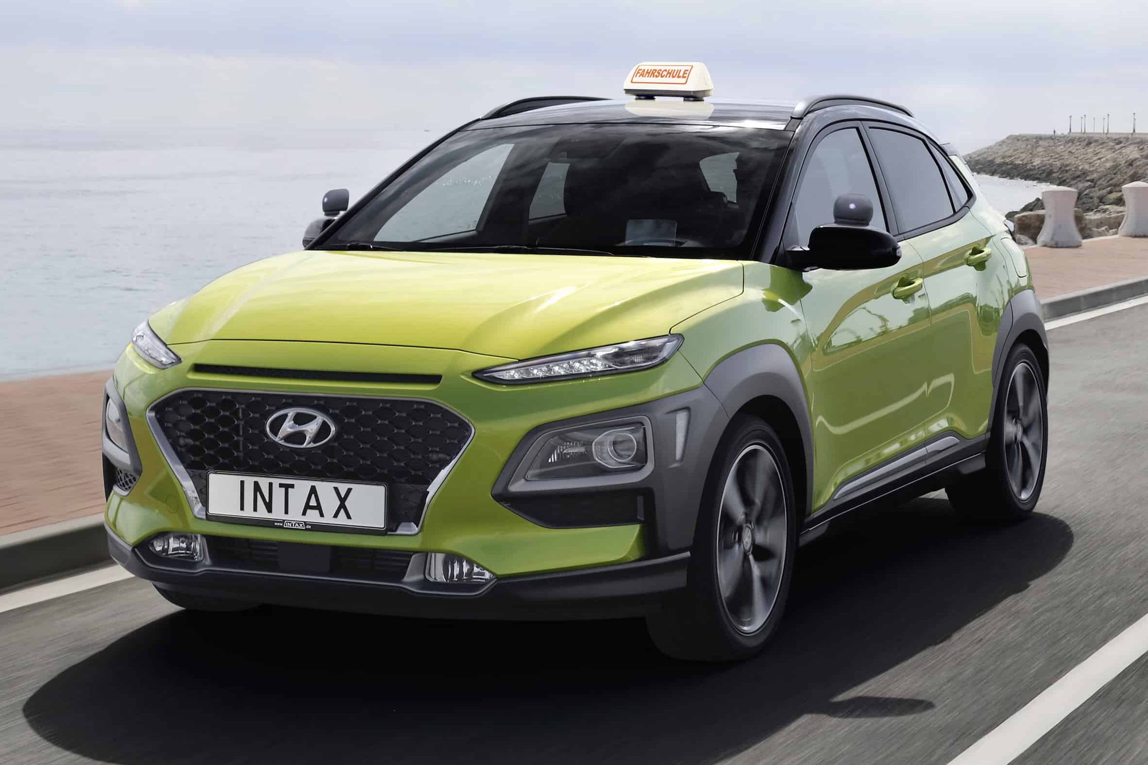 Mit dem Hyundai Kona zum Führerschein 5 der-Autotester