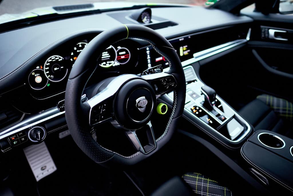 Techart präsentiert Powerkit für Porsches E-Hybrid-Modelle 3 Techart Grand GT