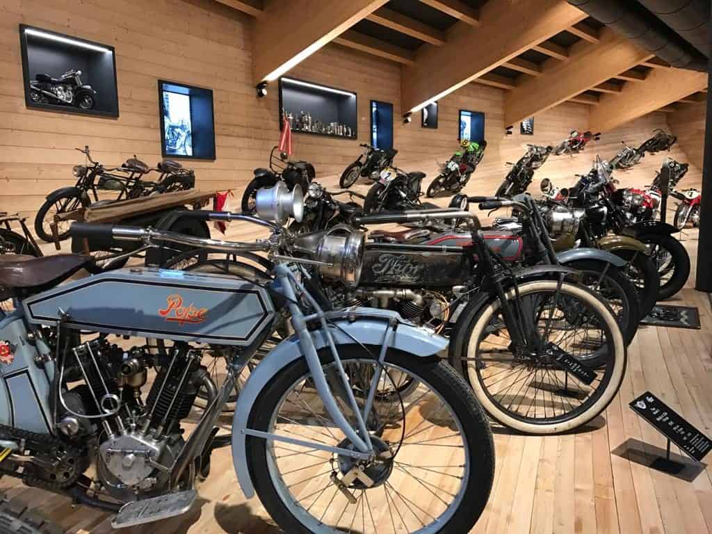 Faszinierendes Museum an der Timmelsjochhochalpenstraße 13 Motorradmuseum am Timmelsjoch