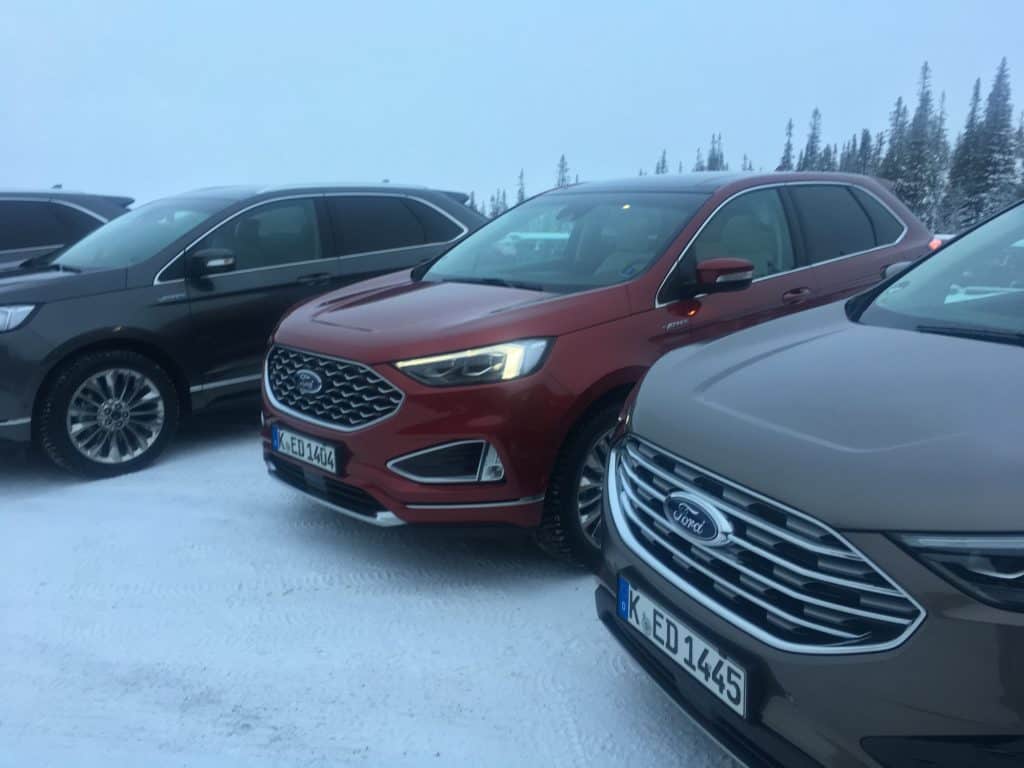 Weihnachtsmann im neuen Ford Edge gesichtet? 3 Ford Edge
