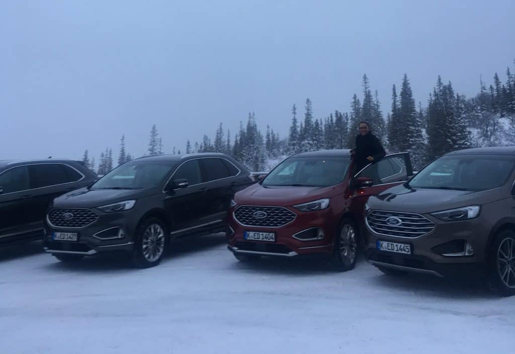 Weihnachtsmann im neuen Ford Edge gesichtet? 41 Ford Edge